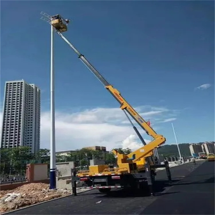 连云港连云维修路灯的曲臂升降车出租