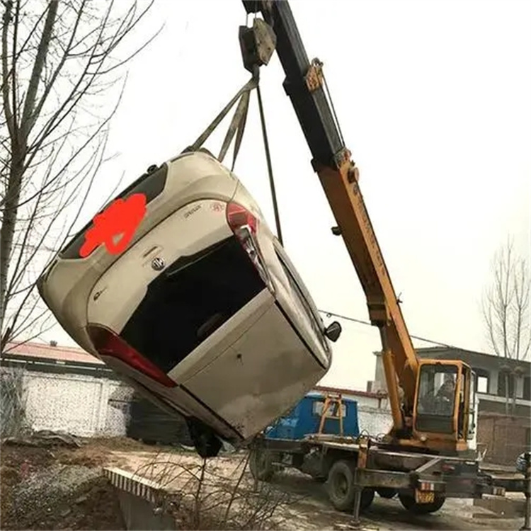 连云港连云随时待命，吊车24小时道路救援服务全解析