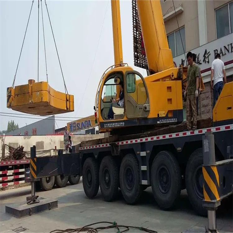 连云港连云当地吊车出租|机器吊装|75吨|工厂搬迁服务