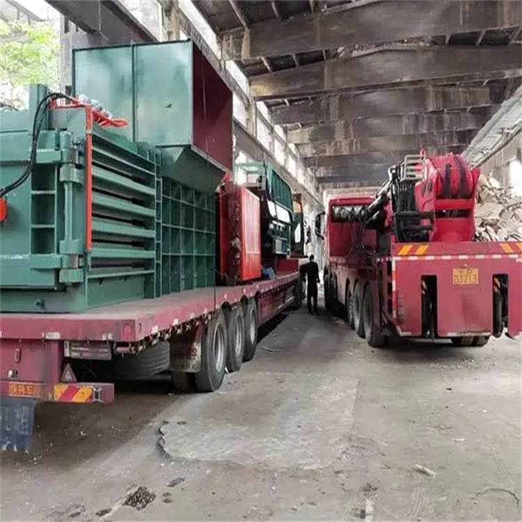 连云港连云挖掘机用吊车怎么吊